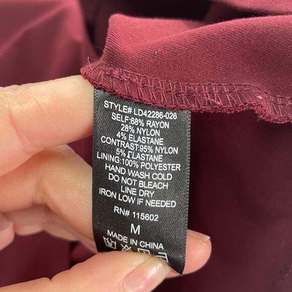 Lush Dress Womens Medium Red Maroon V Neck Lace Mini Cocktail Party - Picture 5 of 8